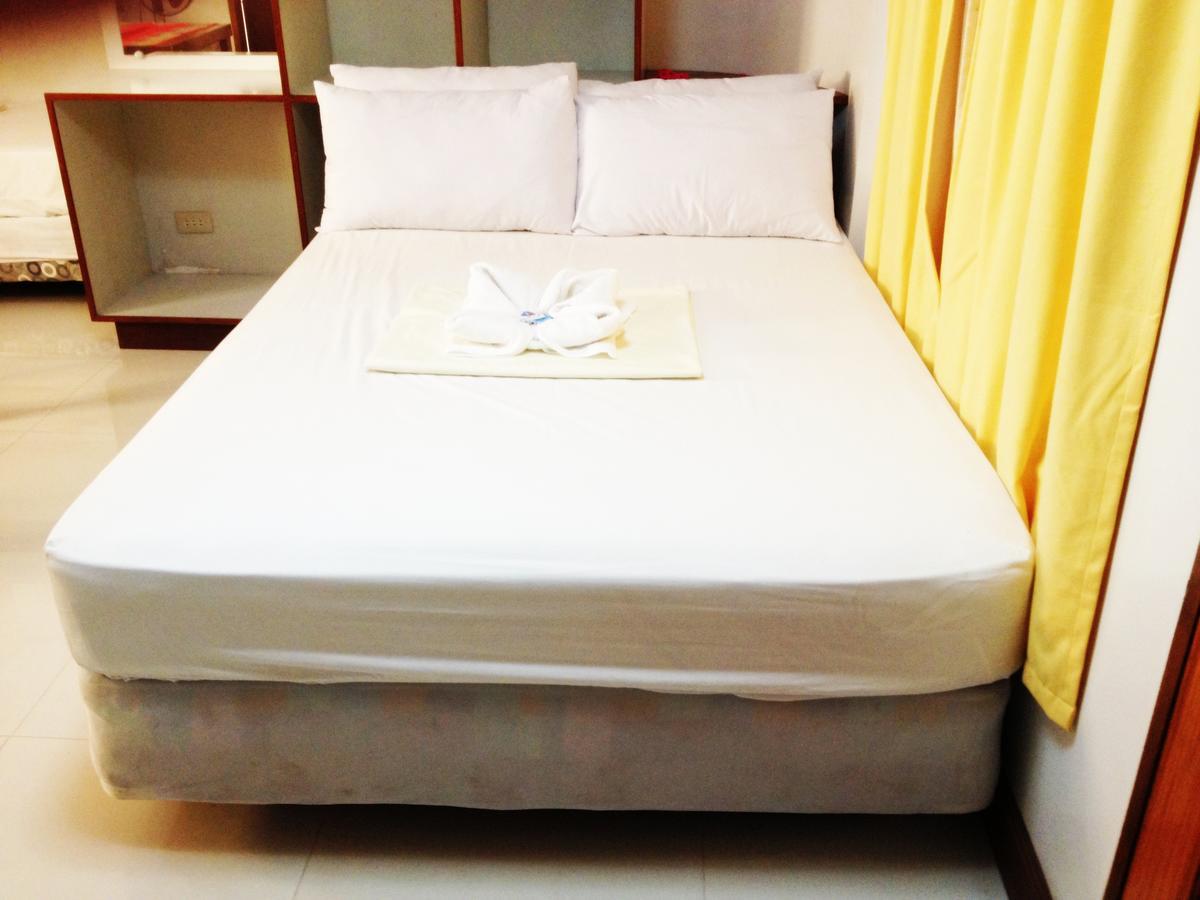 Peria Seafront Pensione Roxas  外观 照片