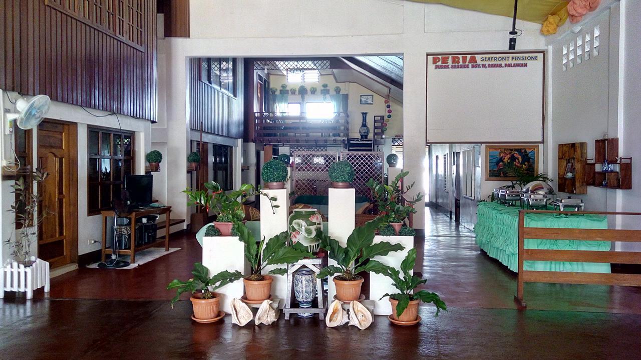 Peria Seafront Pensione Roxas  外观 照片