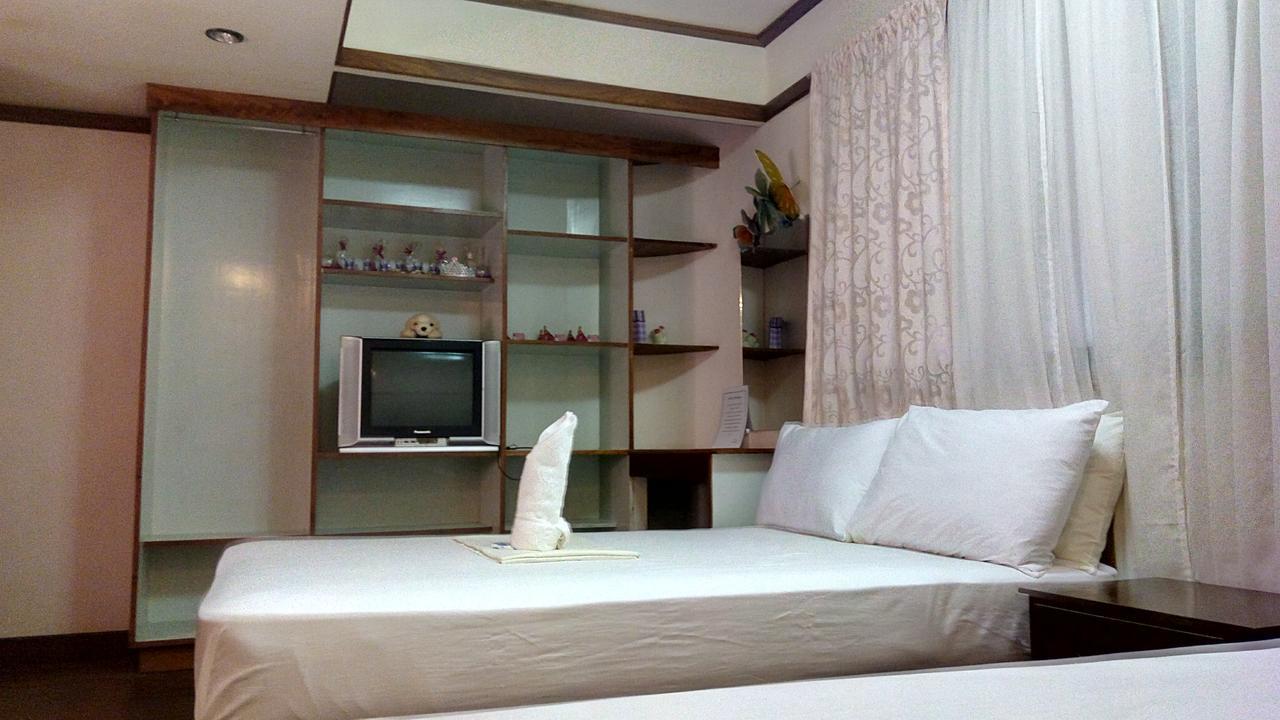 Peria Seafront Pensione Roxas  外观 照片