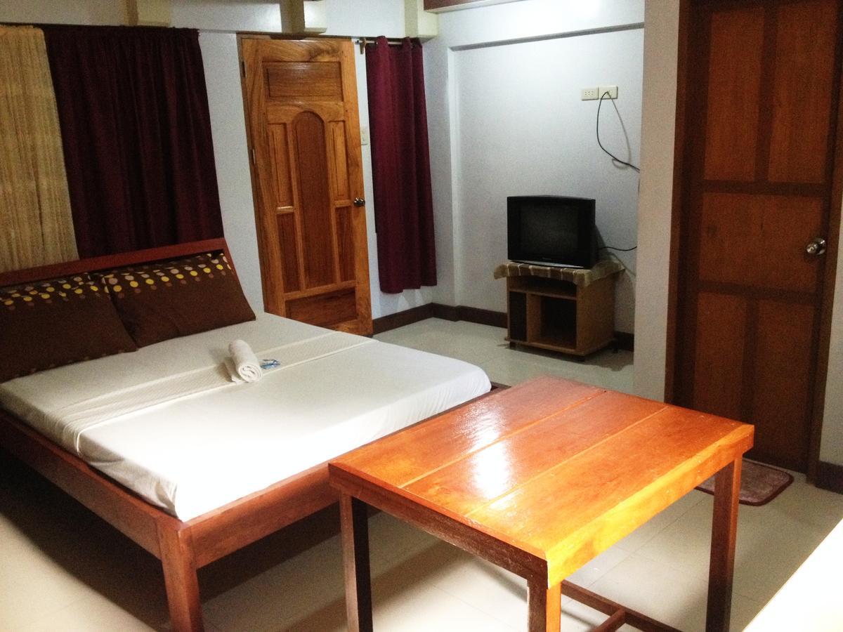 Peria Seafront Pensione Roxas  外观 照片
